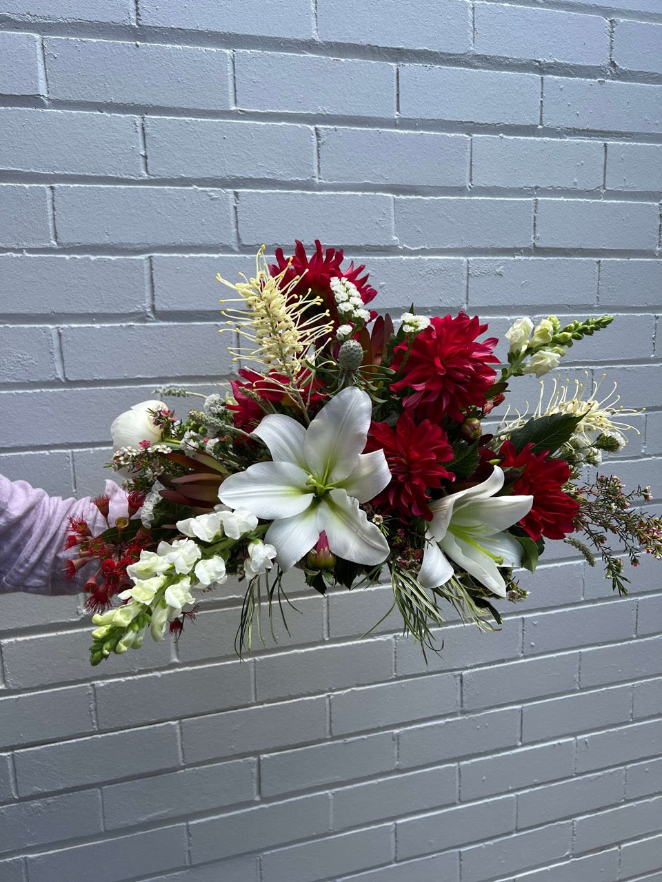 Red, White &amp; Gold Christmas Flowers Table Arrangement