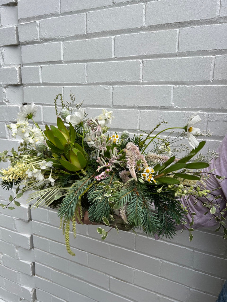 White &amp; Green Christmas Flowers Table Centrepiece